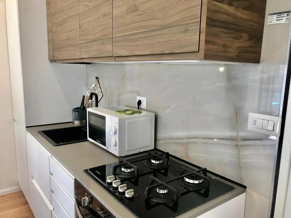 Design Apartment 7 Minuti Da Duomo Milan